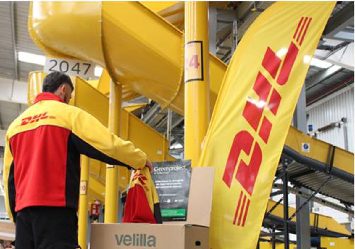 DHL prevé contratar más de 200 personas en su centro en Alfafar