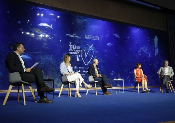 Un momento de la mesa redonda.