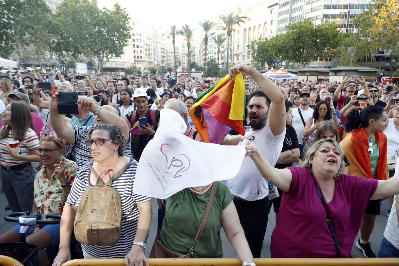 Valencia celebra su fiesta del Orgullo