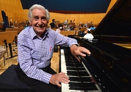 El pianista Joaquín Achúcarro.