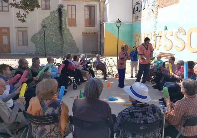 Actividad grupal en Ballesol Valencia