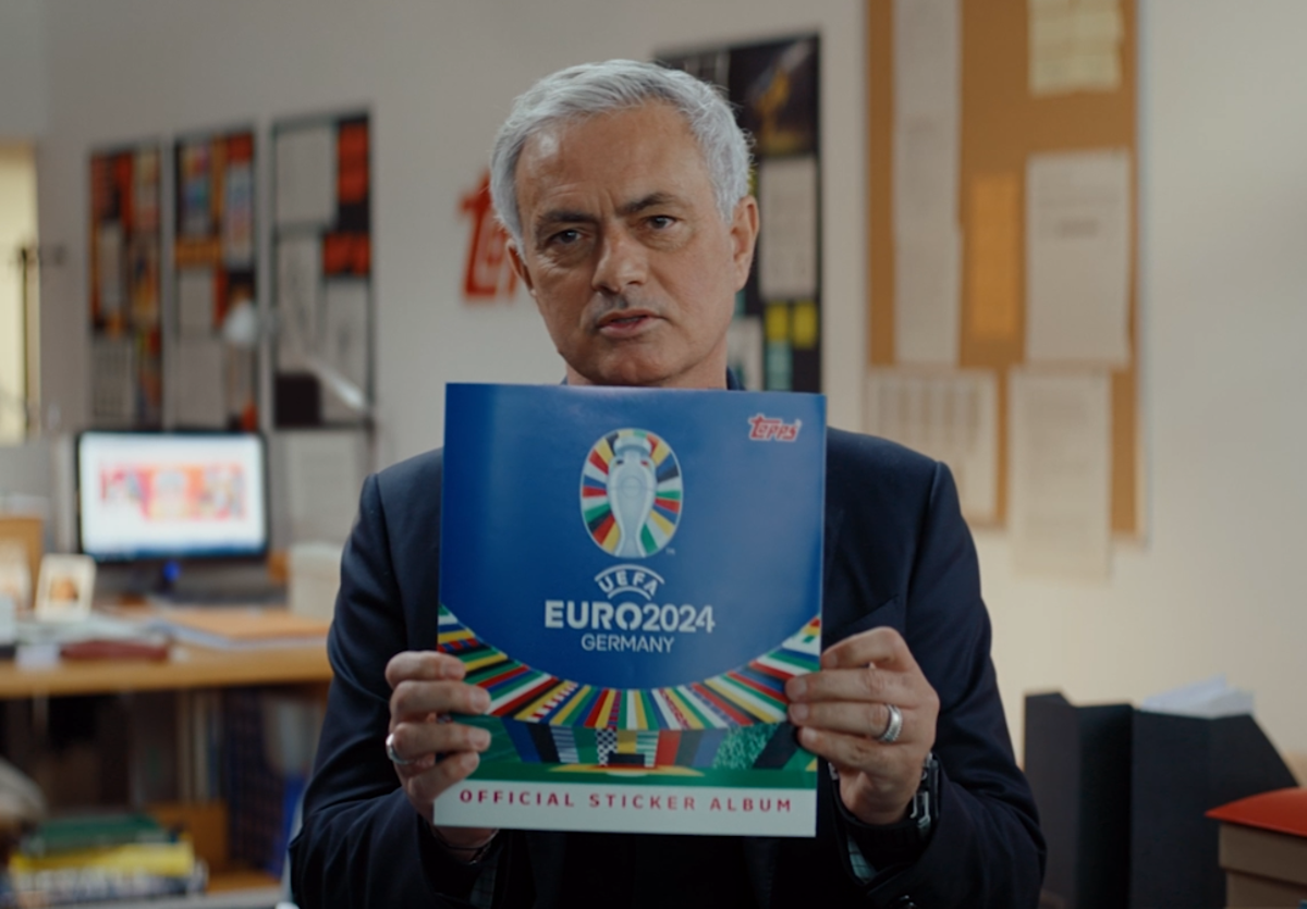 Los nuevos cromos de la Eurocopa, «un éxito» en el kiosco y en el supermercado