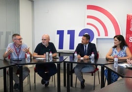 Miembros del 112, durante la rueda de prensa conmemorativa del aniversario.