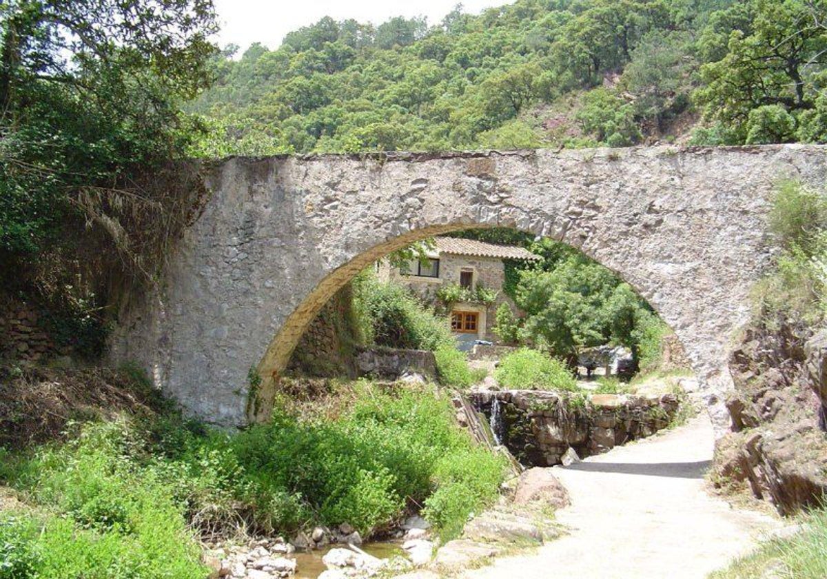 Molino de l'Arquet, una de las paradas de la ruta roja de la Sierra de Espadán.