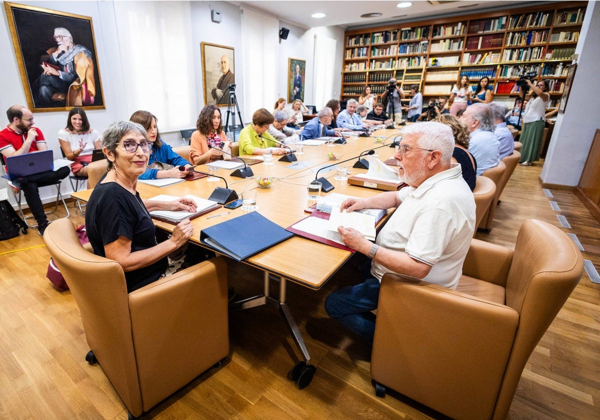 Pleno del Consell Valencià de Cultura en la sesión de este martes.