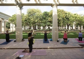 Una mañana de ejercicio en el jardín del Turia junto a PotiPilates.