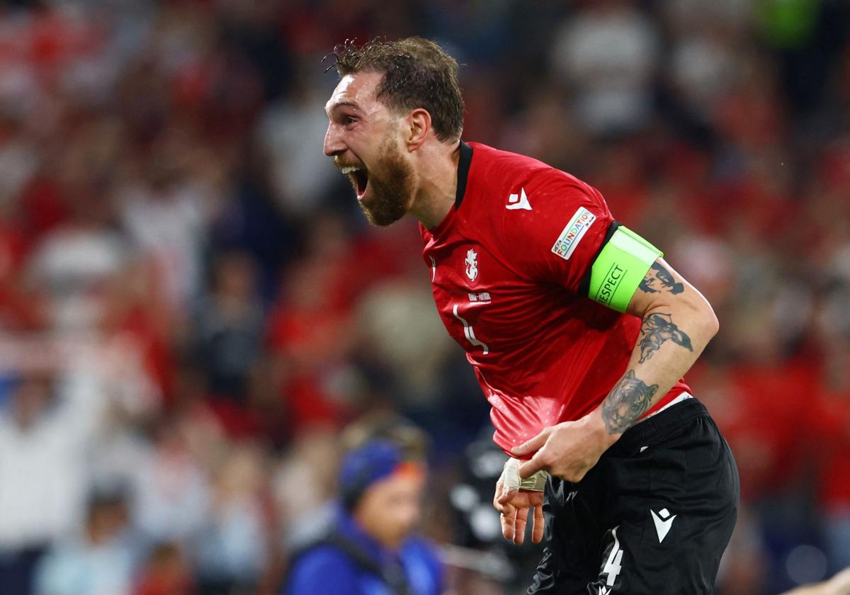 Kashia celebra el pase a octavos de final.