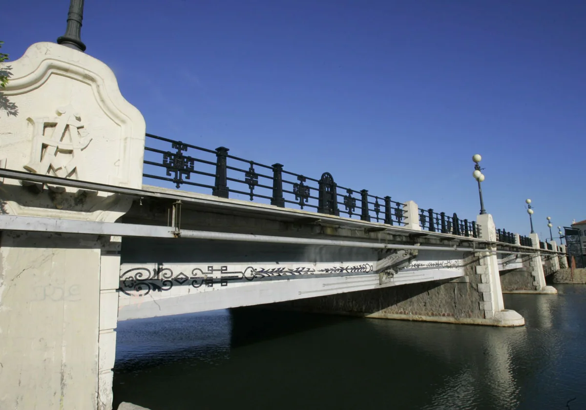 El Ayuntamiento de Valencia da nuevos pasos para declarar el Puente de las Atarazanas como Bien de Relevancia Local