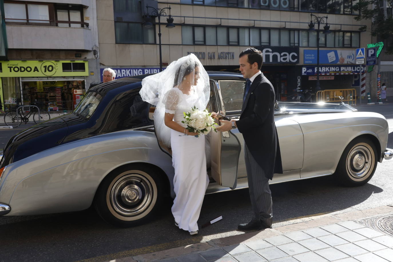 Fotos de la boda de Esteban Rivas y Natalia Santos en Valencia