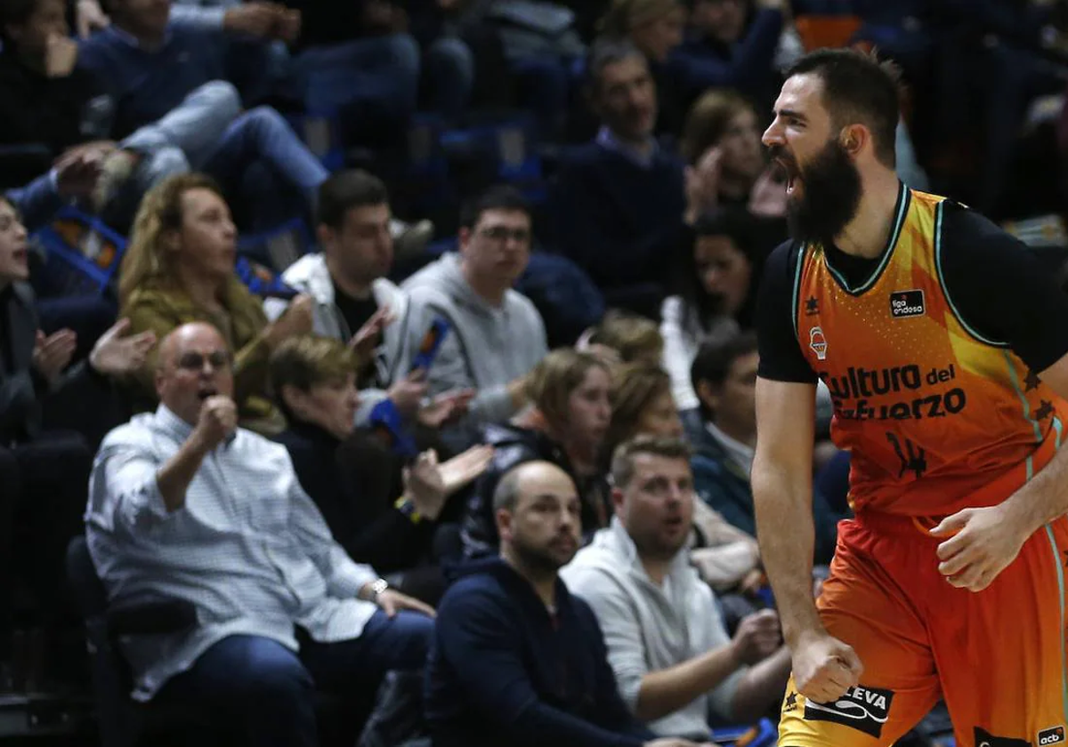 Dubljevic celebra una canasta con la Fonteta.