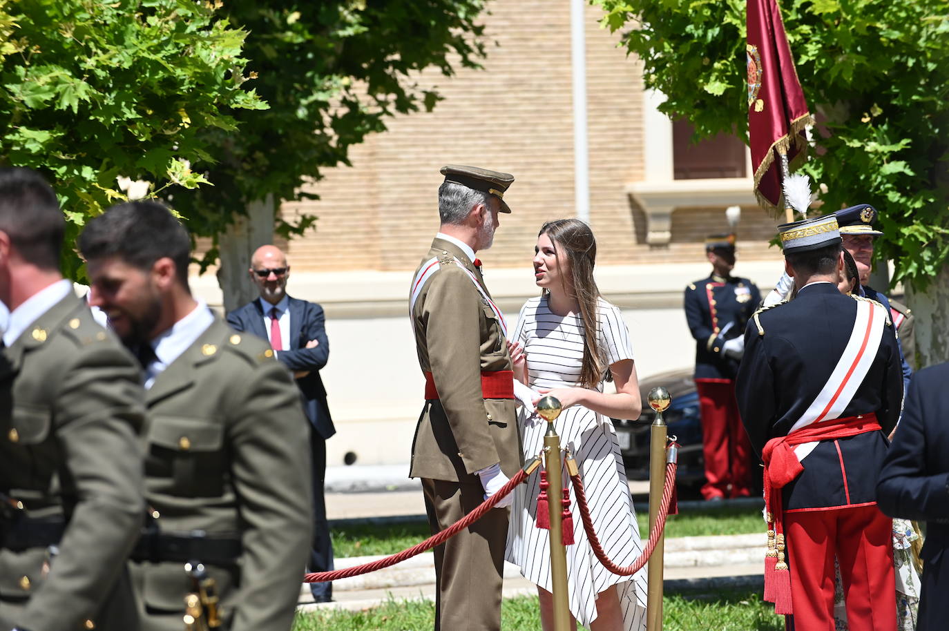 La princesa Leonor recibe la Gran Cruz del Mérito Militar