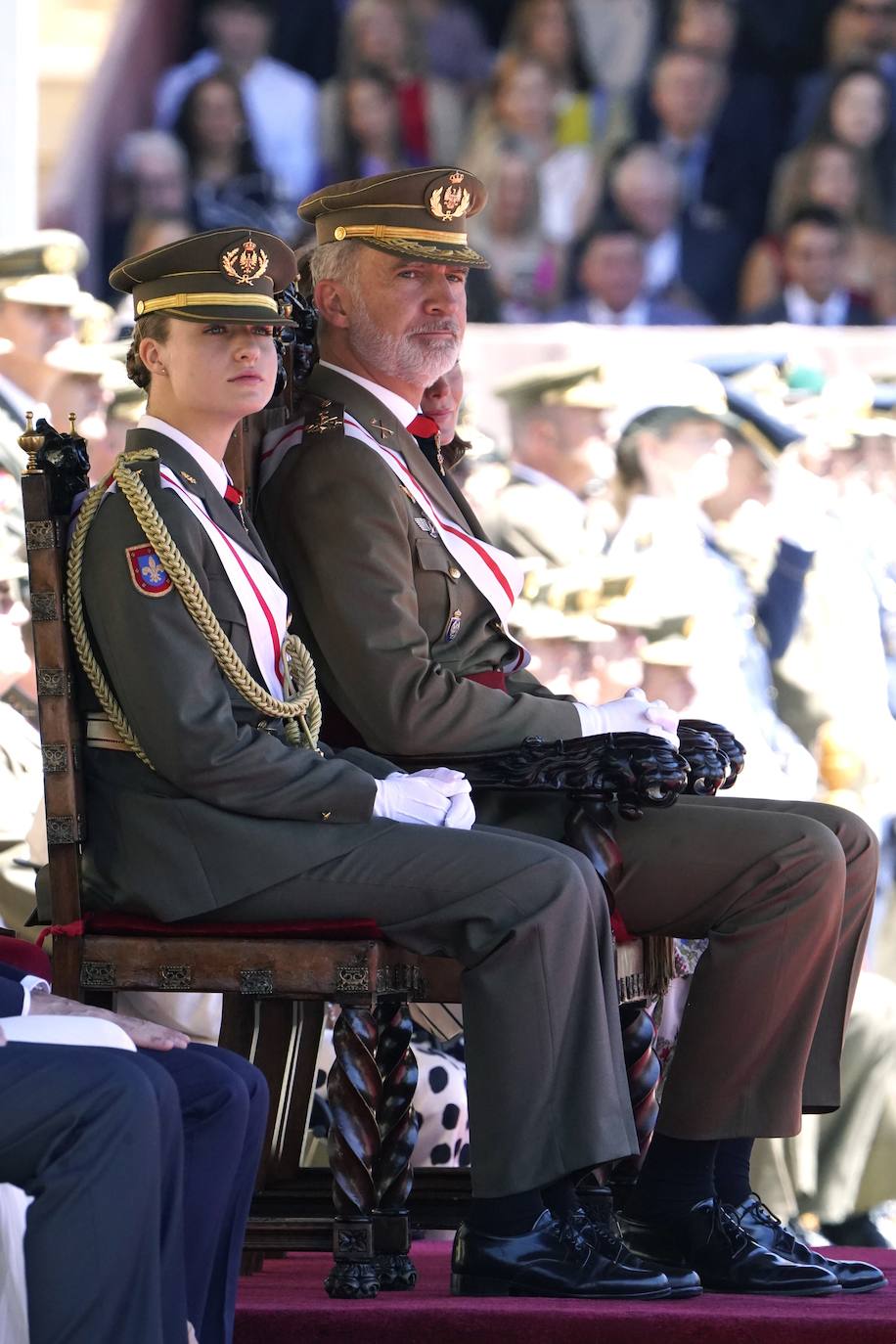 La princesa Leonor recibe la Gran Cruz del Mérito Militar