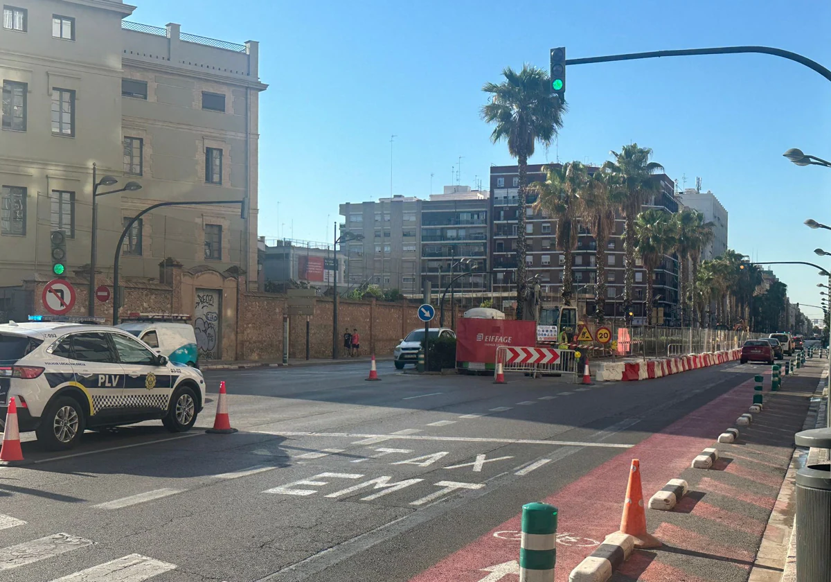 Obras de la red eléctrica dejarán parte de Pérez Galdós con un carril todo el verano