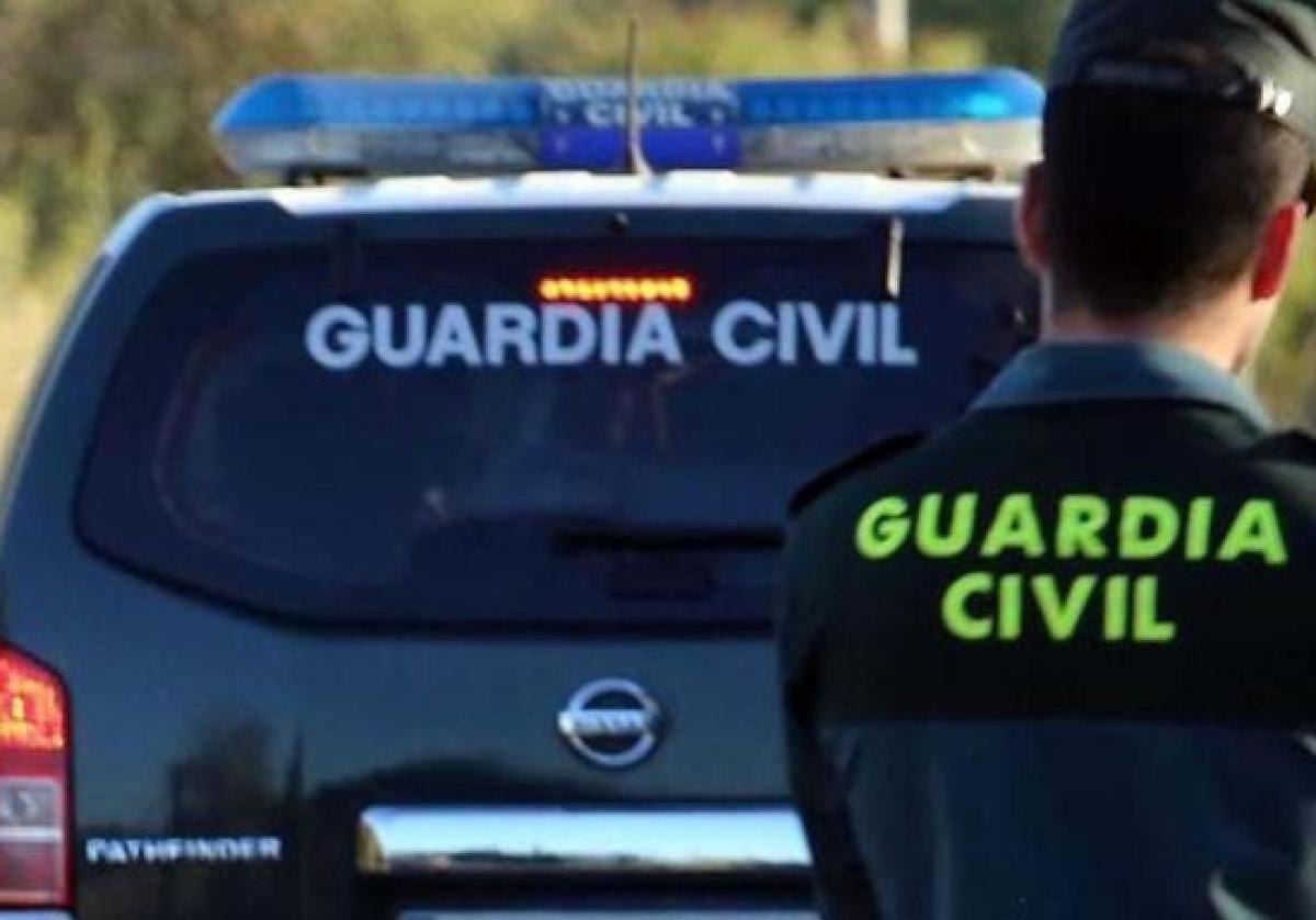 Investigan las muertes de un hombre ahorcado y su mujer en una vivienda en Villena