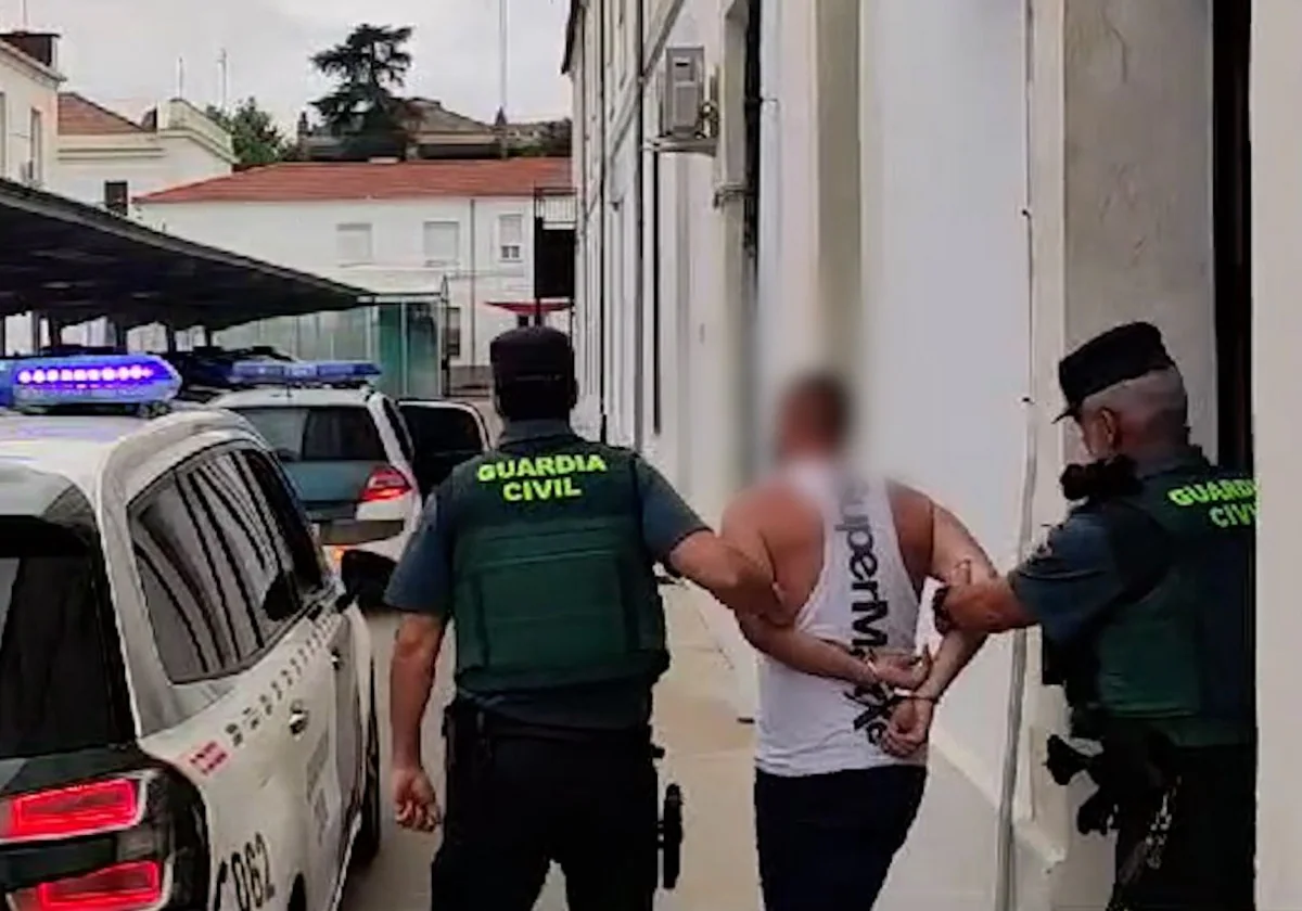 Detenido en Alicante por la muerte a cuchilladas de un hombre en un narcopiso