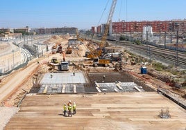 Las obras del canal de acceso de Valencia.