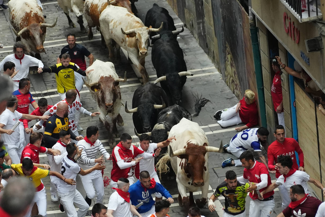 Las mejores imágenes del tercer encierro de San Fermín 2024