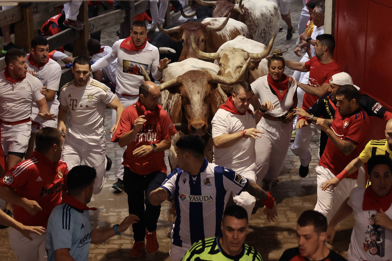 Las mejores imágenes del tercer encierro de San Fermín 2024