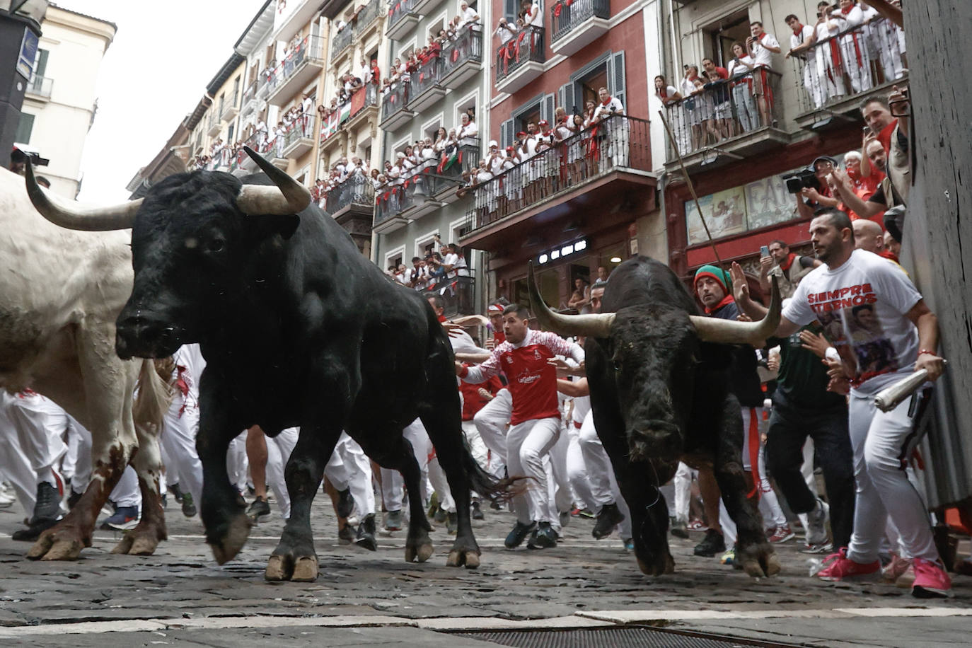 Las mejores imágenes del tercer encierro de San Fermín 2024