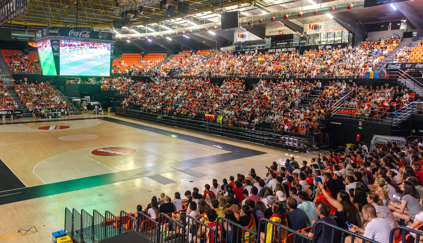 La Fonteta estalla con la victoria de España frente a Francia en la semifinal de la Eurocopa