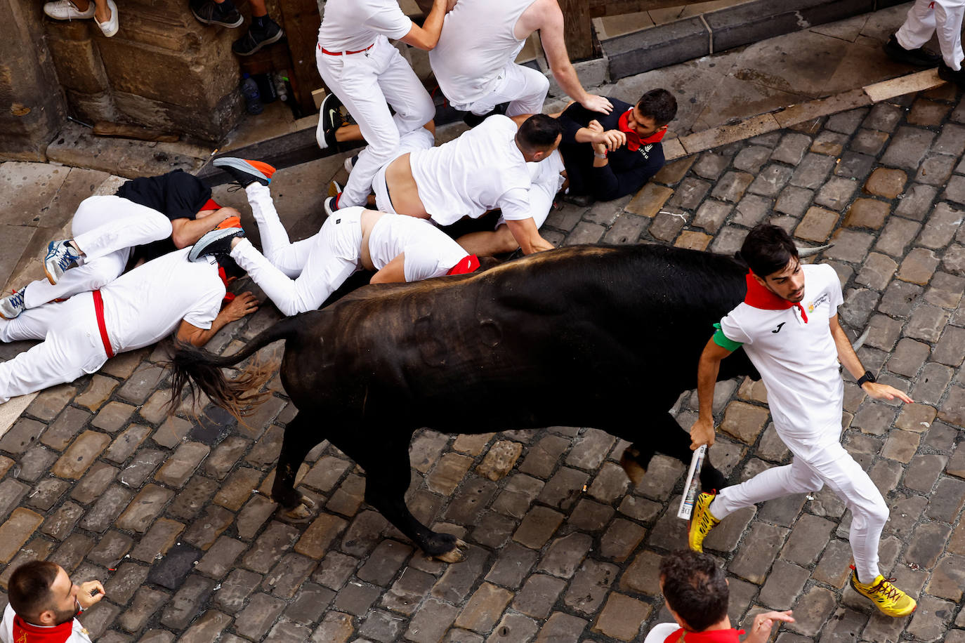 Las mejores imágenes del quinto encierro de San Fermín