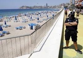 Agente de la Policía Local en Benidorm.