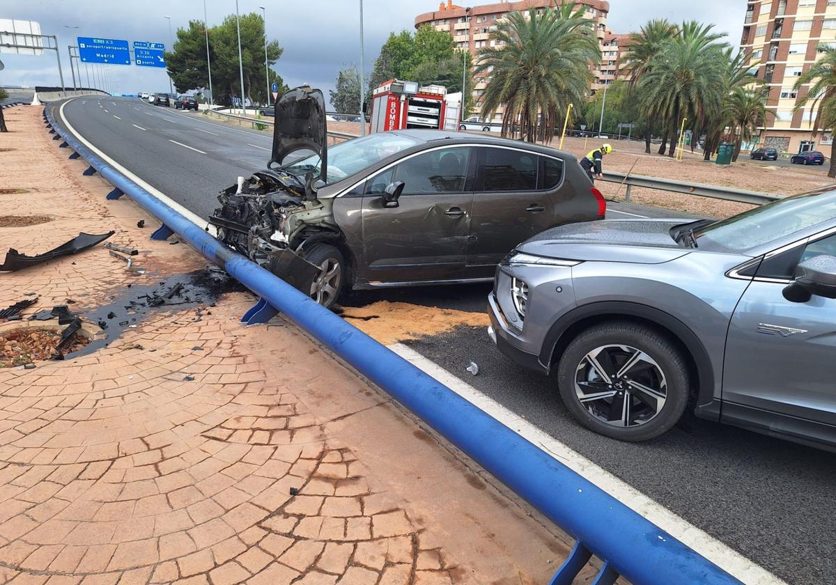 Un hombre mata a su pareja en Buñol y emprende una temeraria huida hasta Valencia