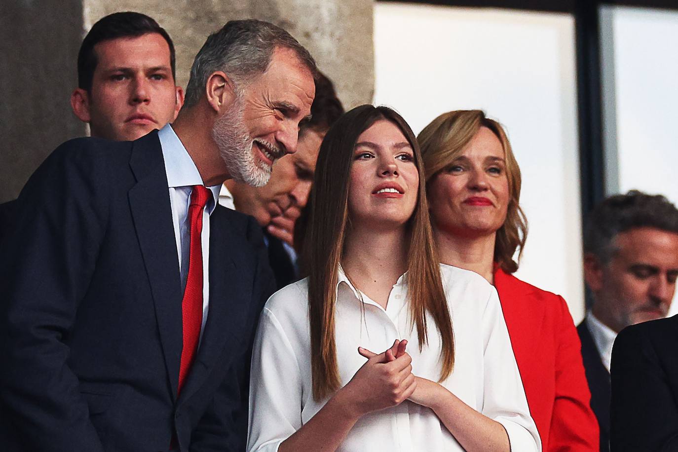 La infanta Sofía, todo al rojo para disfrutar de la victoria de España en la Eurocopa