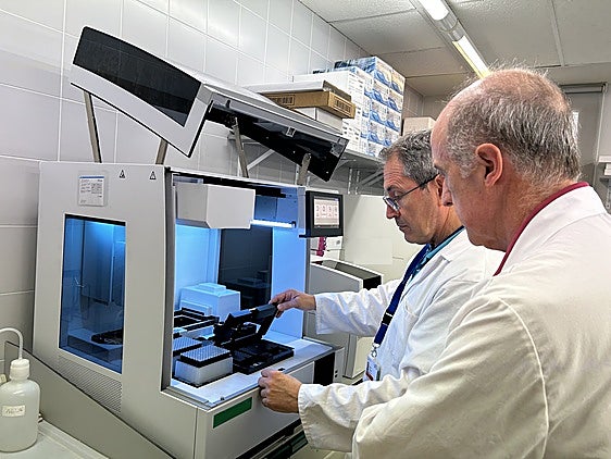 El nuevo equipo del Hospital de la Ribera.