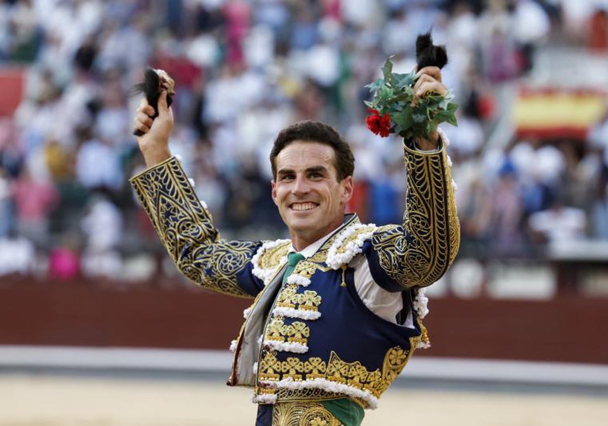 El torero Fernando Adrián.