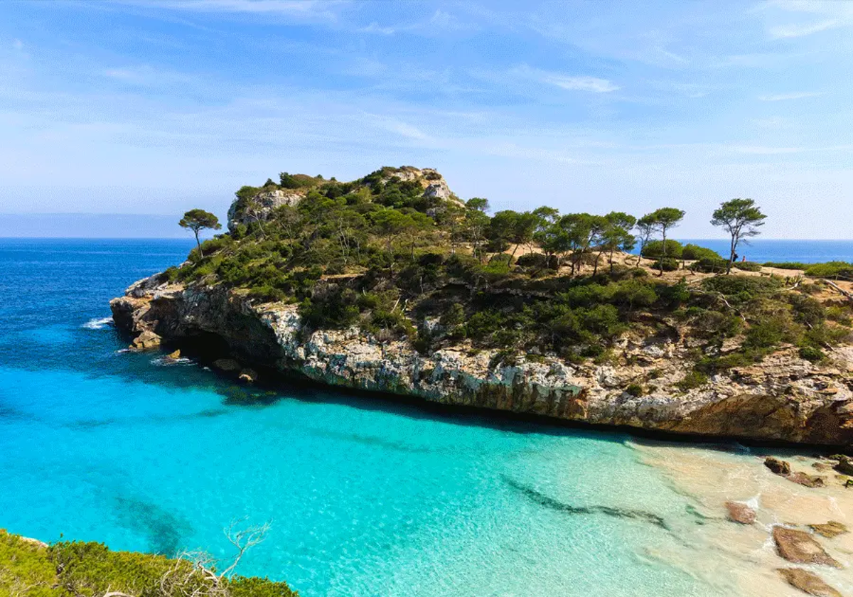 La playa española que ha quedado en el puesto 11 del mundo.