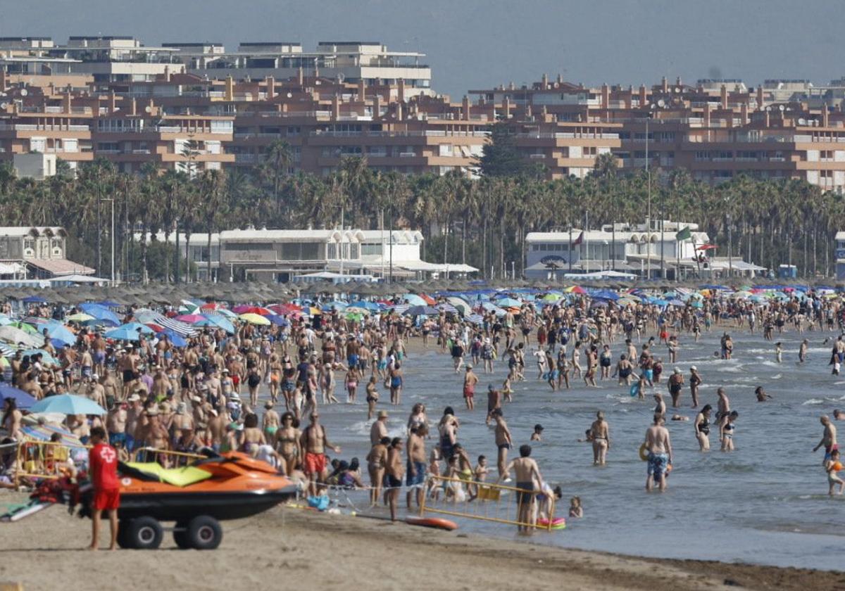 Los municipios valencianos donde hará más calor esta noche de sábado