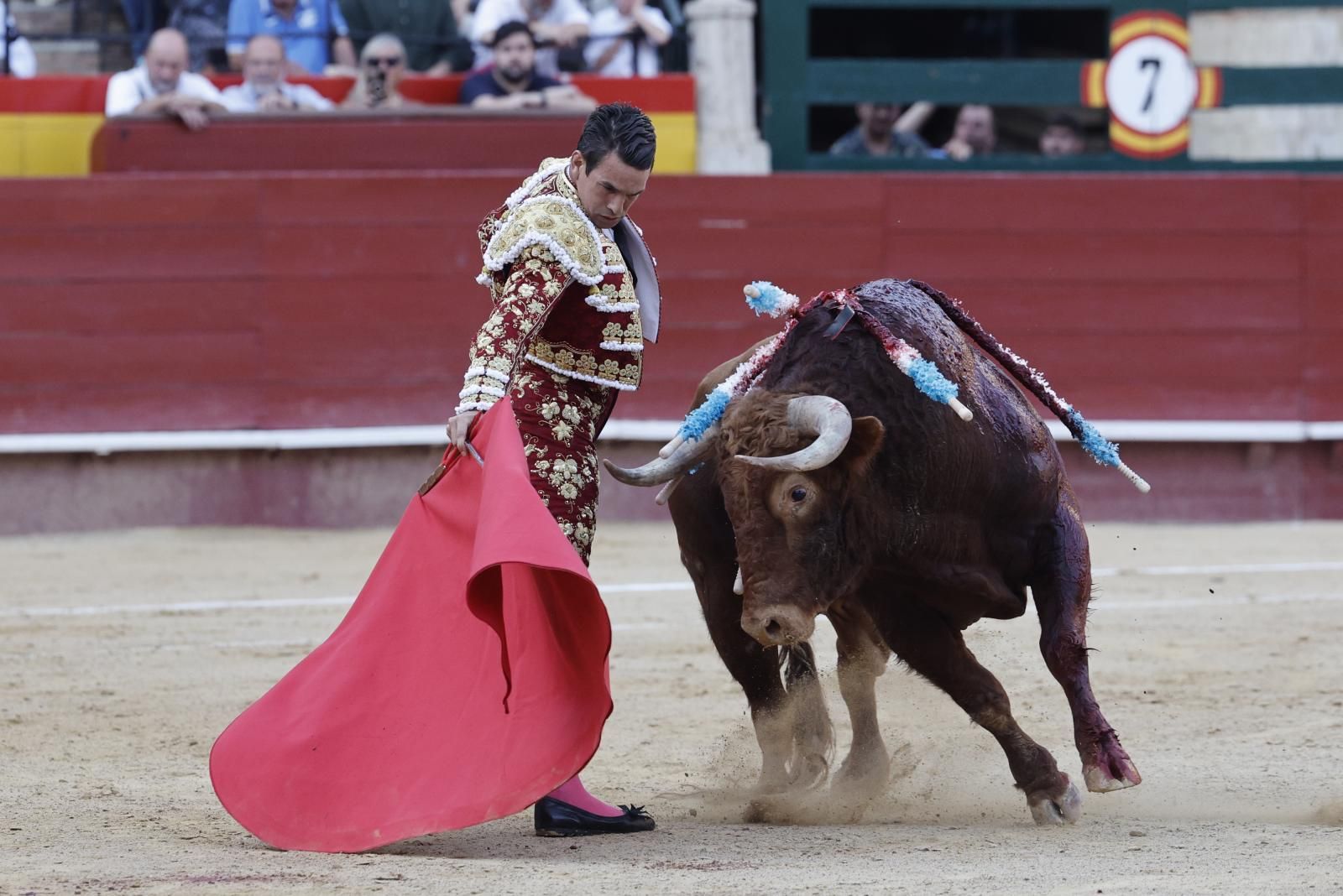 Así fue el derrumbe del sexto toro en Valencia