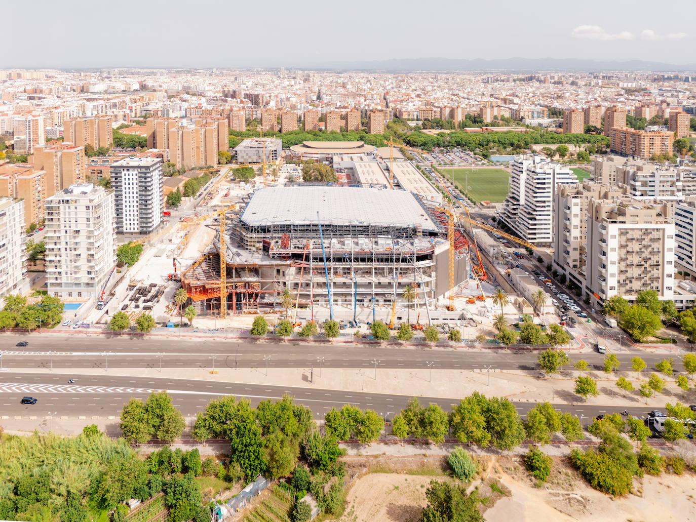 Todas las imágenes de la transformación del Roig Arena