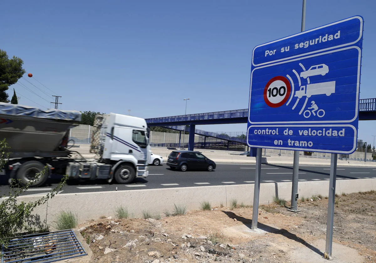 La DGT inunda de radares los accesos a Valencia 