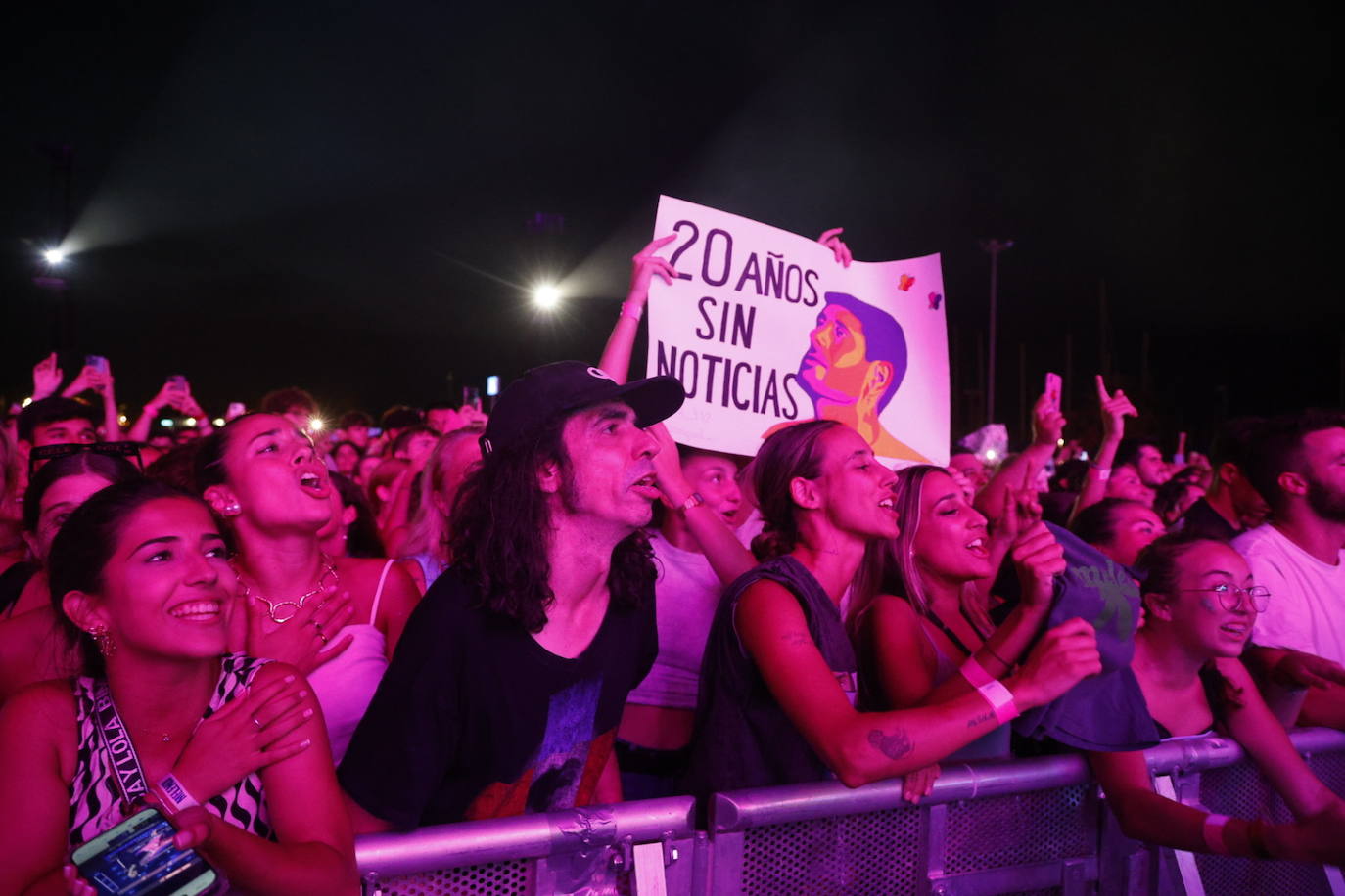 Melendi pone a bailar a Valencia con su gira &#039;20 años sin noticias&#039;