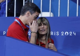 Pedro Sánchez y Begoña Gómez, durante la competición de judo en París