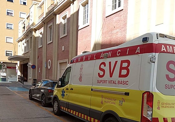 Una ambulancia SVB en la Comunitat.