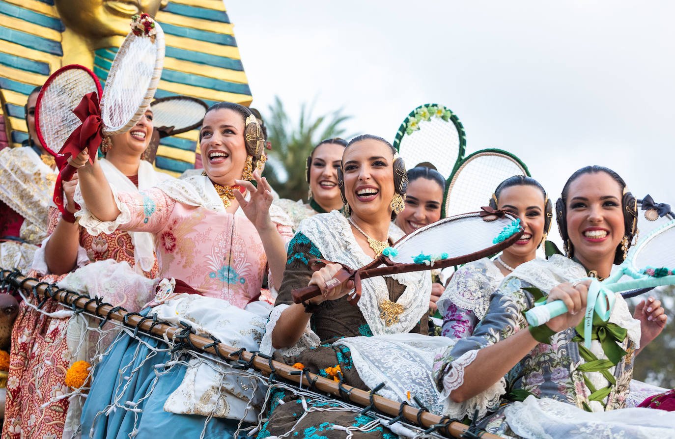 Las mejores imágenes de la Batalla de Flores 2024