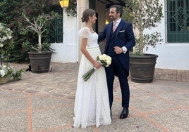 Rosa Aparici y Viche Garrido, el día de su boda.