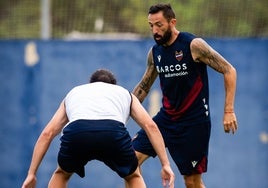 José Luis Morales, en un entrenamiento.