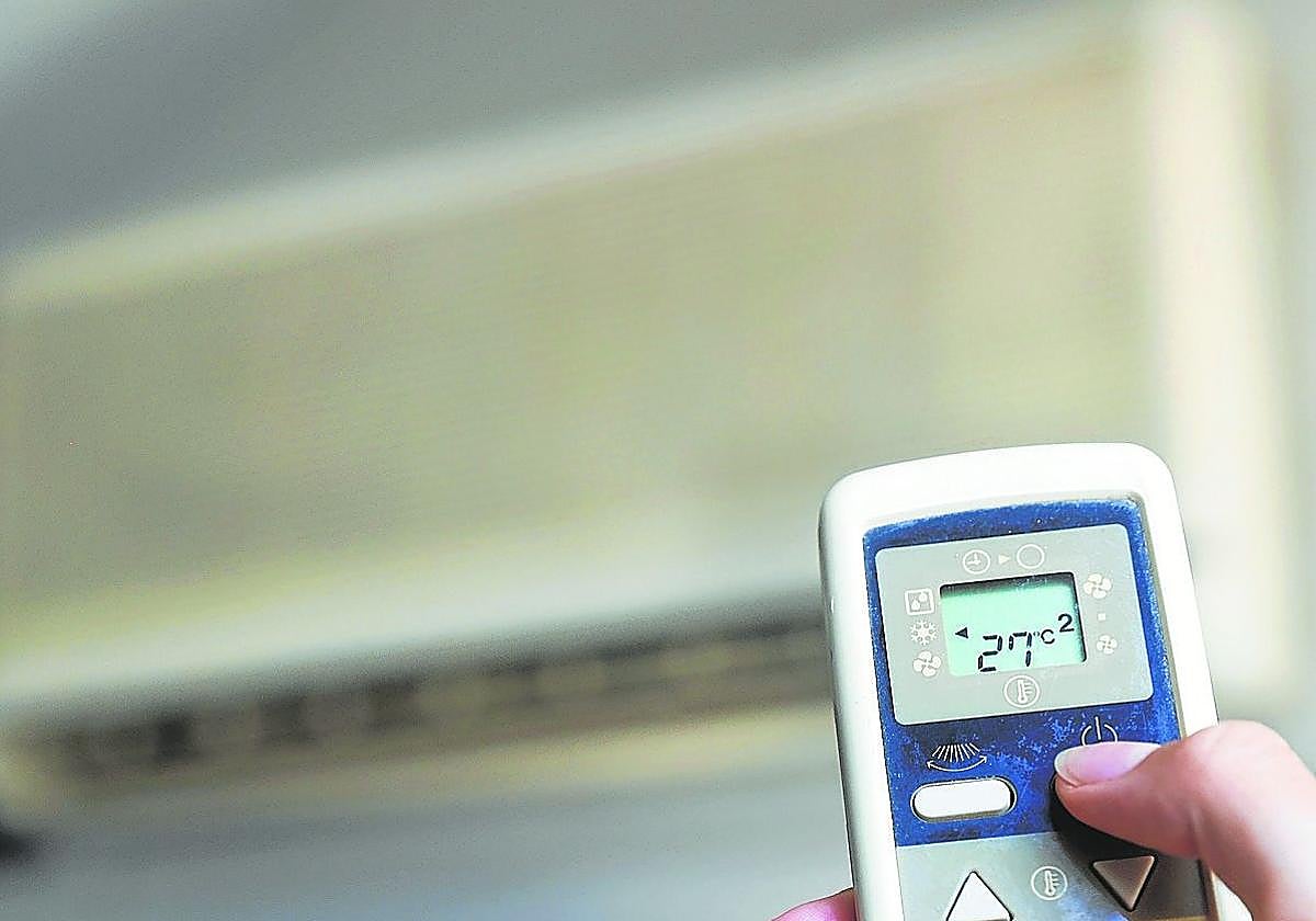 Los aires acondicionados son un gasto de energía indispensable durante el verano.