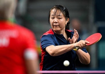 La increíble hazaña de Tania Zeng, la palista china de 58 años en los Juegos Olímpicos