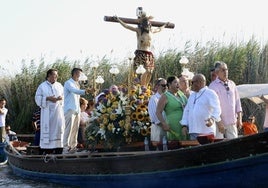 La romería del Cristo de la Salud de El Palmar vence al termómetro