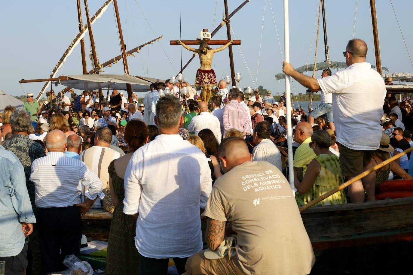 La romería del Cristo de la Salud de El Palmar vence al termómetro