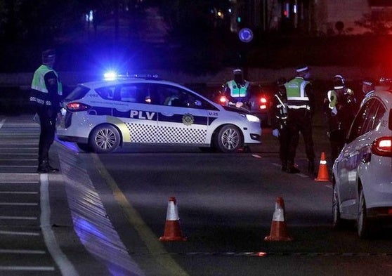 Un control de la Policía Local de Valencia en una imagen de archivo.