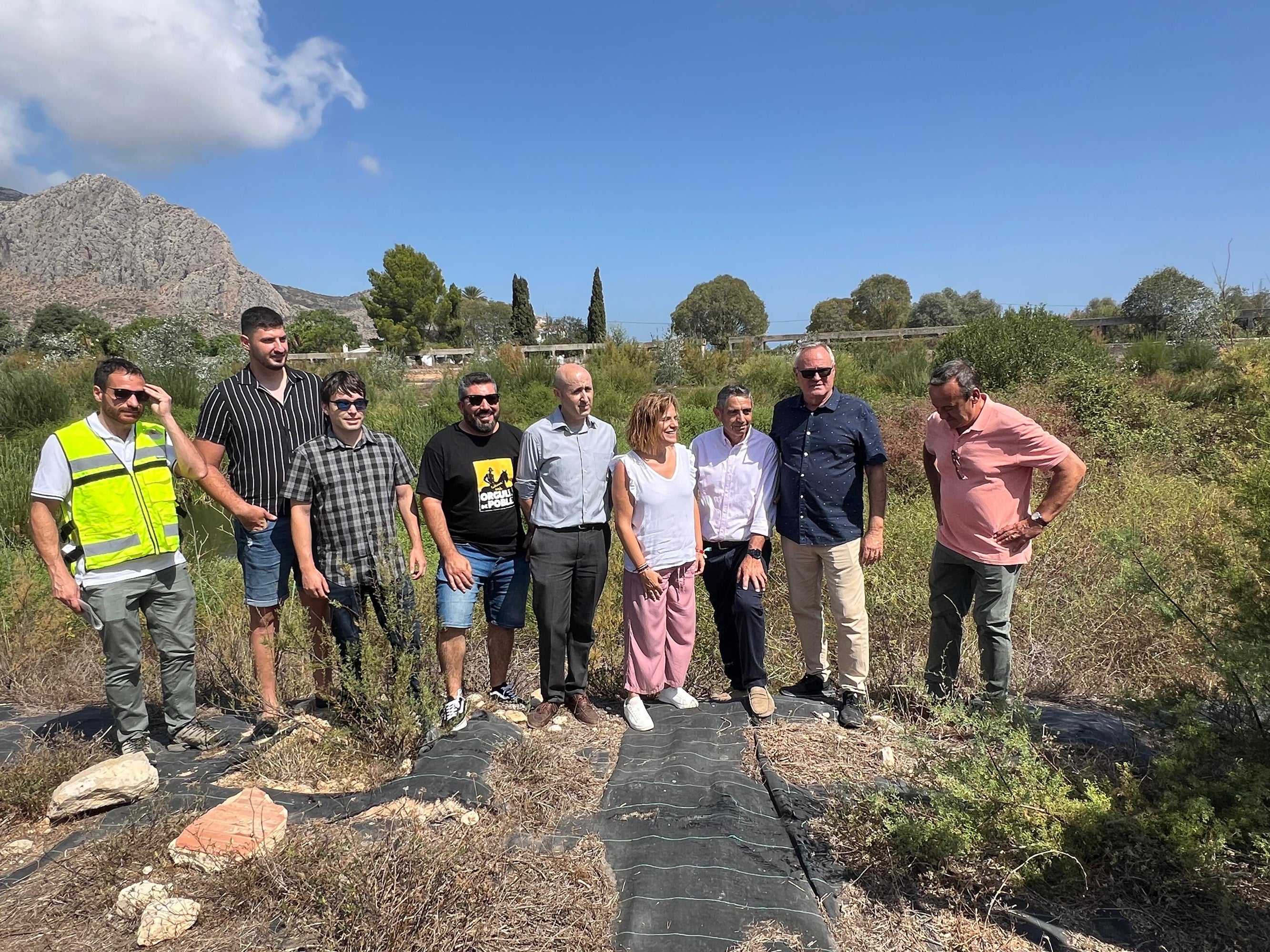 La delegada del Gobierno, en su visita a los trabajos realizados para la regeneración del río Girona.