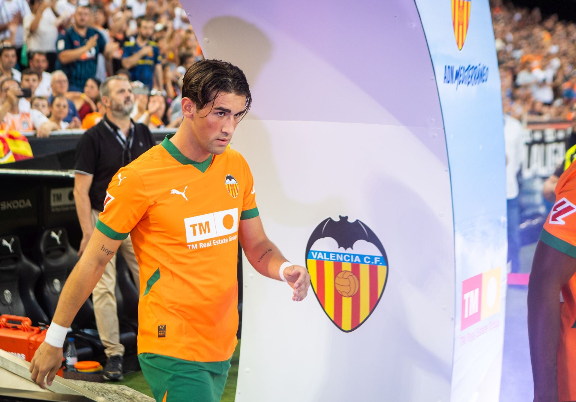 Así ha sido la presentación del Valencia 2024-25 y el Trofeo Naranja