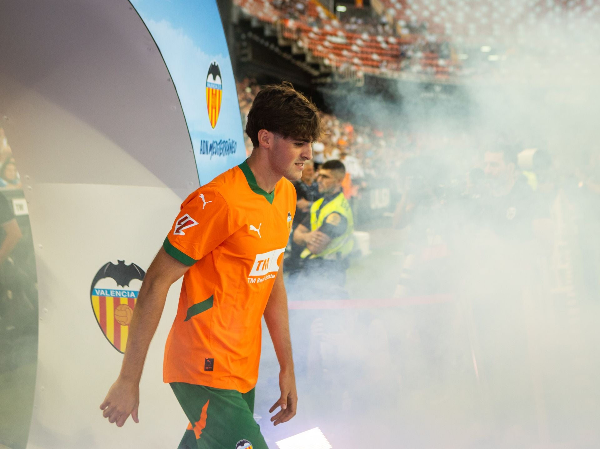 Así ha sido la presentación del Valencia 2024-25 y el Trofeo Naranja