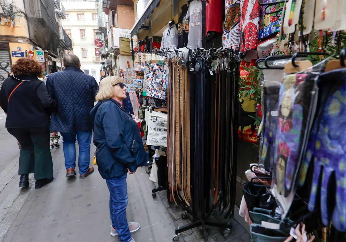 El Ayuntamiento sortea más de 27.000 bonos para dinamizar el comercio valenciano 